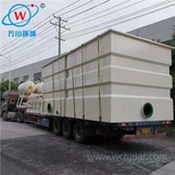 ¿Cuáles son los efectos de la tasa de carga superficial en los sistemas de ag...